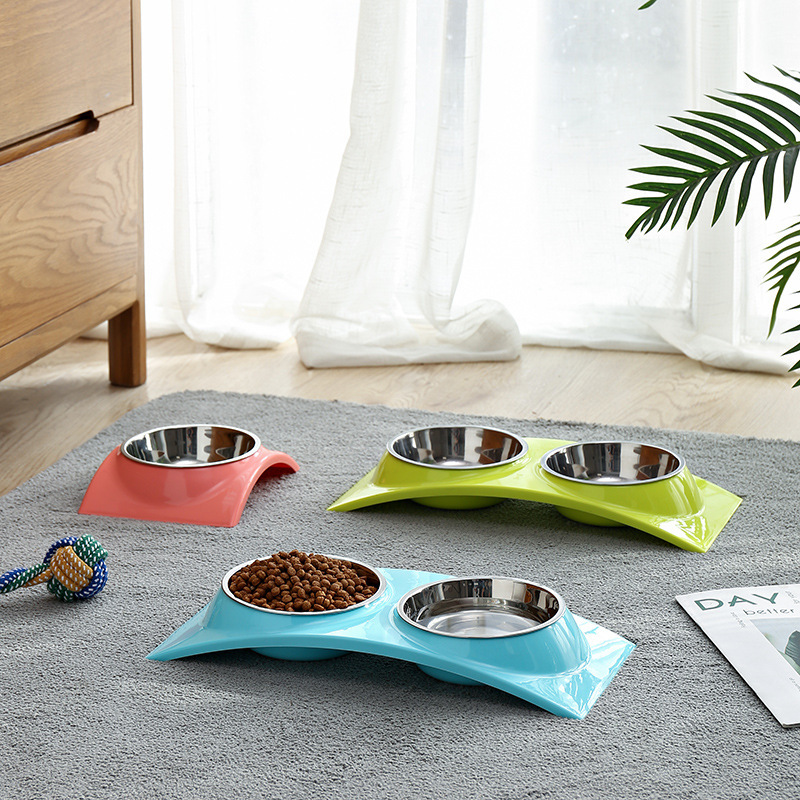 Angled anti-tip double pet bowl in multiple colors